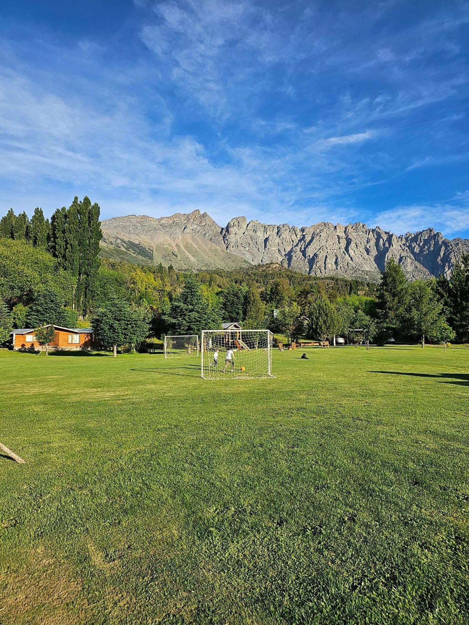 La Yaya - Villa Turismo El Bolson Bagian luar foto